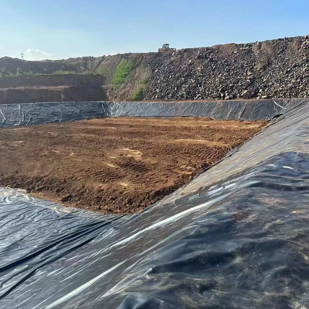 Säiliön vesivarasto Geomembraani
